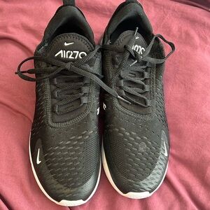 Women’s Nike air max 270